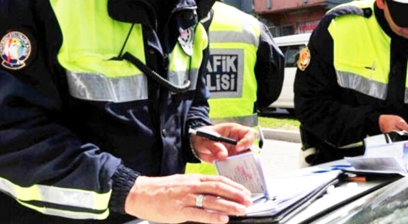 3 bin 549 araç, motosiklet ve traktör trafikten men edildi