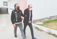 3 kilo 950 gram esrar ele geçirildi