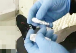 3 kilogram bonzai ile 1 kilogram esrar ele geçirildi