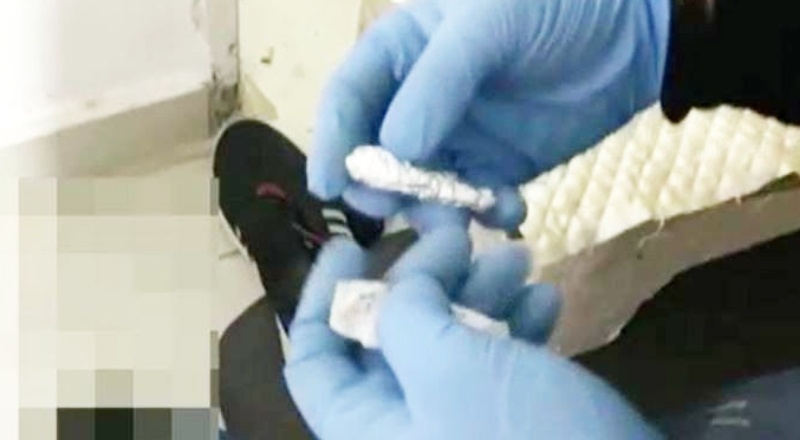 3 kilogram bonzai ile 1 kilogram esrar ele geçirildi