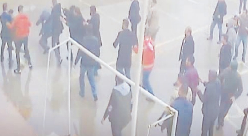 3 kişinin öldüğü muhtarlık kavgası davasında 1 tahliye