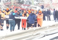 30 Civarında araç hasar gördü