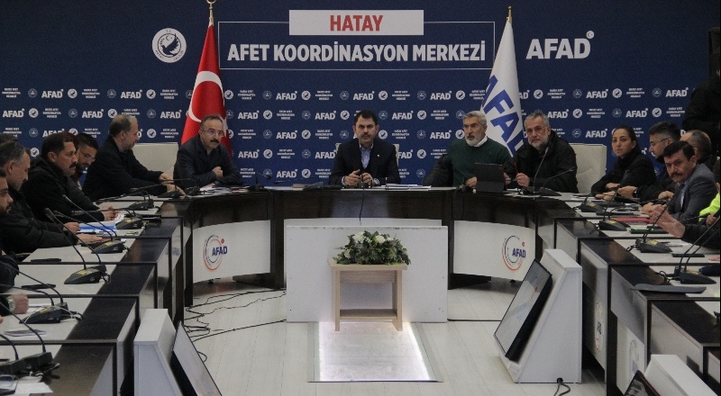 “312 bin 931 bina yıkık, acil yıkılacak, ağır ve orta hasarlı”