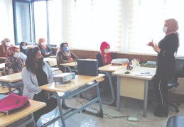 315 anneyi rehber öğretmen ve polis eğitiyor