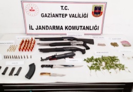 34 adrese eş zamanlı operasyonda 31 gözaltı