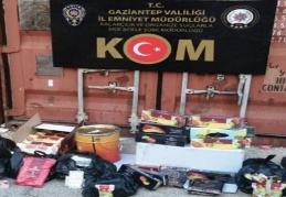 35 şüpheli uyuşturucu madde bulundurmak, kullanmak ve ticaretinden gözaltına alındı