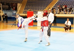 350 taekwandocunun katıldığı müsabaka sona erdi