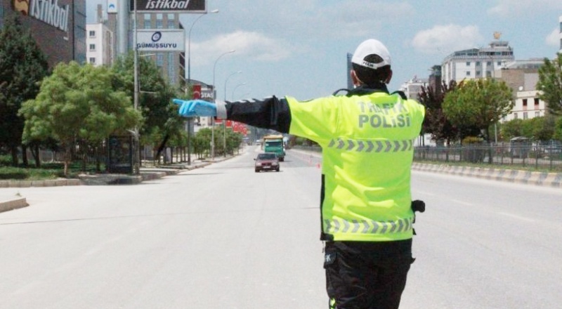 386 sürücüye trafik cezası kesildi