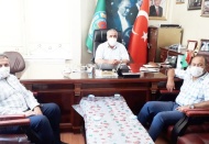 388 bin ton fıstık rekoltesi konuşulursa tüccar da ona göre fıstığa fiyat belirler