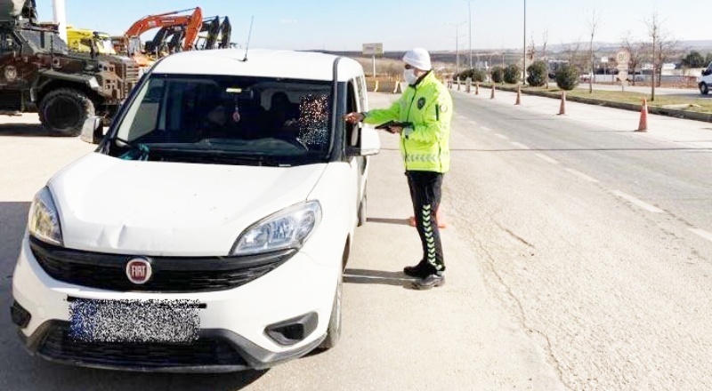 4 bin 549 araca ceza yazıldı, 332 araç trafikten men edildi