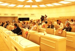 43 gündem maddesini 8’i oy çokluğu, 35’i ise oy birliği ile kabul edildi