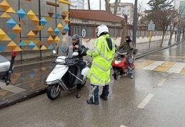 5 bin 526 araca ceza yazıldı, 382 araç trafikten men edildi