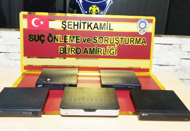 5 camiden ses sistemi ve kamera kayıt cihazları çalındı