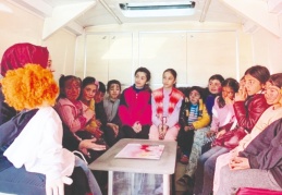 5 otobüs, gezici kütüphane olarak hizmet veriyor