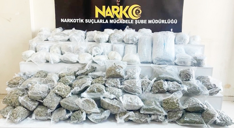 59 kilo skunk maddesi ele geçirildi