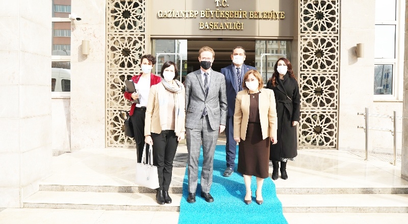 6 milyar liralık destek paketi sözleşmeye bağlandı