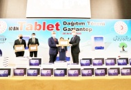 60 bin tablet desteğiyle öğrencilerin en önemli ihtiyacı karşılanmış oldu