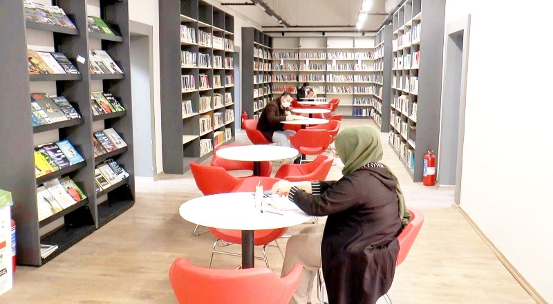 61 yıllık cezaevi, artık kütüphane