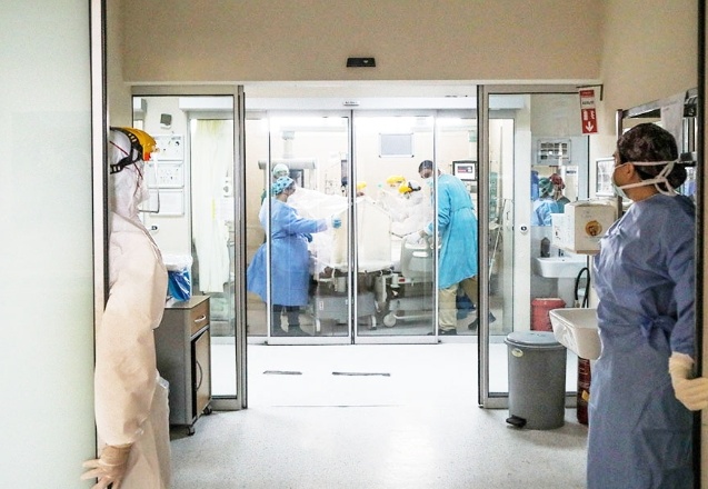 64 kişi daha hayatını kaybetti, tespit edilen 'vaka' sayısı 13 bini aştı!