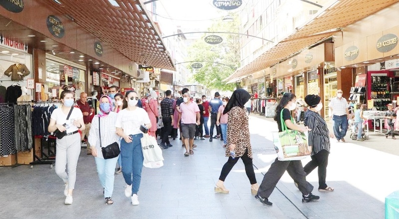 65 yaş üzeri kişilerin düğüne gitmesi yasaklandı