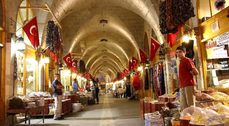 72 esnaf, Panoraması Müzesi yanındaki otoparkta ticari hayatını sürdürecek