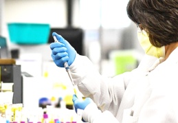 72 kişi daha yaşamını yitirdi, vaka sayısı artışa geçti