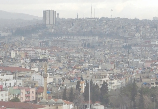 76 kişi tedavi altına alındı