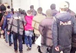 9 ilde 13 FETÖ şüphelisi gözaltına alındı