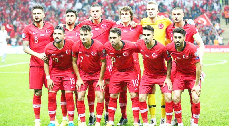 A Milli Takım sahaya çıkıyor