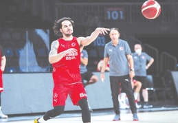 A Milli Takım'da Shane Larkin, kadrodan çıkarıldı