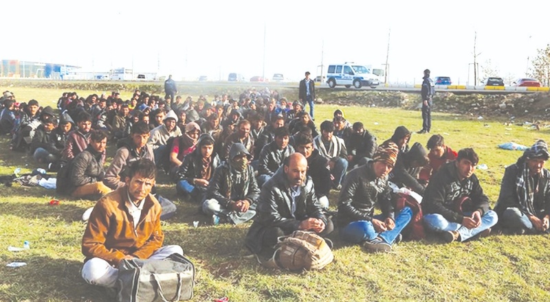 AB, Afganistan'daki göçü durdurmak için paket hazırlıyor