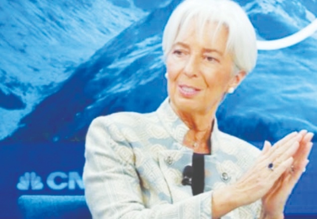 AB ekonomileri, pandemi öncesine 2022'nin ikinci yarısında döner