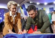 AB, Ukrayna’daki savaş suçları için Lahey’de merkez açacak