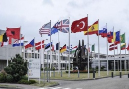 ABD, NATO toplantısının tarihinin değiştirilmesini istiyor