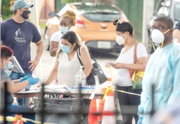 ABD'de koronavirüsten ölenlerin sayısı 172 bin 630'a yükseldi