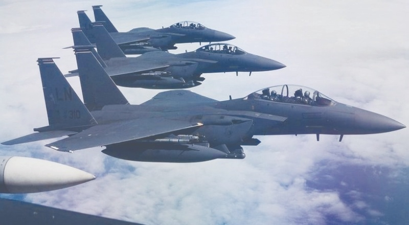 ABD'den Yunanistan'a F-15 uçağı sevkiyatı