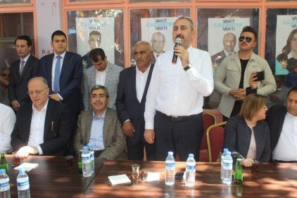 Abdulhamit Gül ve milletvekilleri Yavuzeli&#8217;ni ziyaret etti