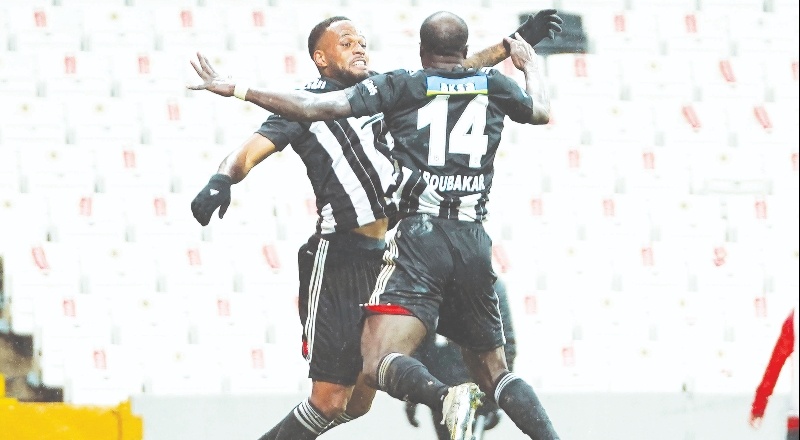 Aboubakar zirveye çıktı
