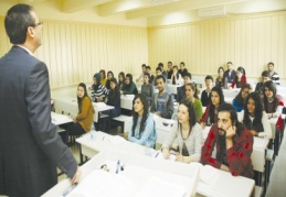 Açık Öğretim Fakültesi akademik danışmanlık dersleri başlıyor