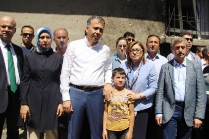 &#8220;Acımız çok büyük, terörü lanetliyorum&#8221;