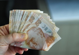 Açlık sınırı 2 bin 865 TL'ye yükseldi