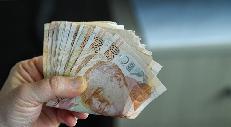 Açlık sınırı 2 bin 865 TL'ye yükseldi
