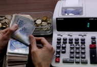 Açlık sınırı 3 bin 500'e, yoksulluk sınırı 12 bin 195 liraya yükseldi