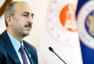 Adalet Bakanı Abdülhamit Gül'ün görevden alınacağı iddia edildi