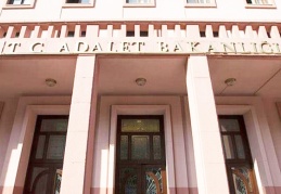 Adalet Bakanlığı'nın 1287 yeni personel alımı ilanı Resmi Gazete'de yayımlandı