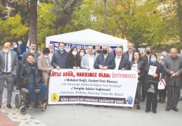 Adalet ve eşitlik taleplerinin ekonomik taleplerin önüne geçtiği bir dönemdeyiz