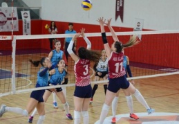 Adamspor ilk yarıyı üçüncü sırada bitirdi