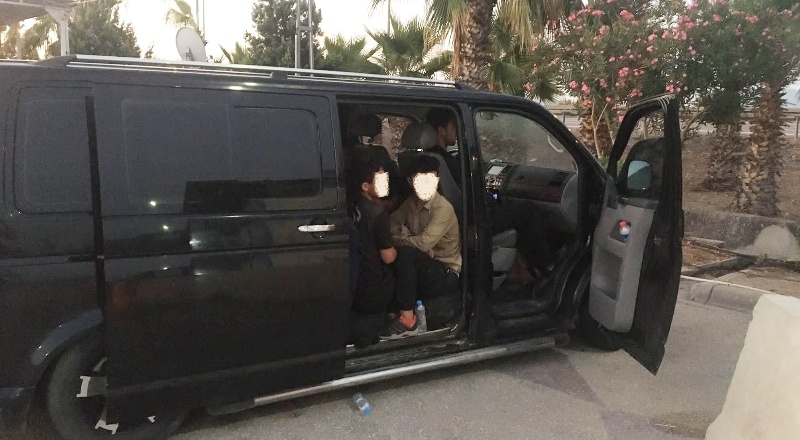 Adana'da 30 düzensiz göçmen yakalandı