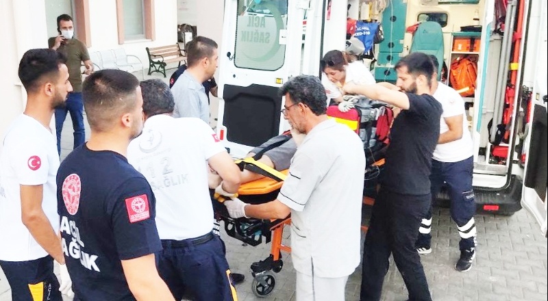 Adıyaman-Gaziantep karayolundaki trafik kazasında 2 kişi öldü