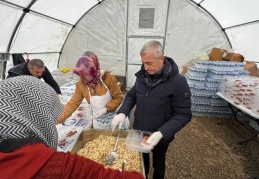Adıyaman’da depremzedeler için 5.000 kişilik iftar çadırı kuruldu